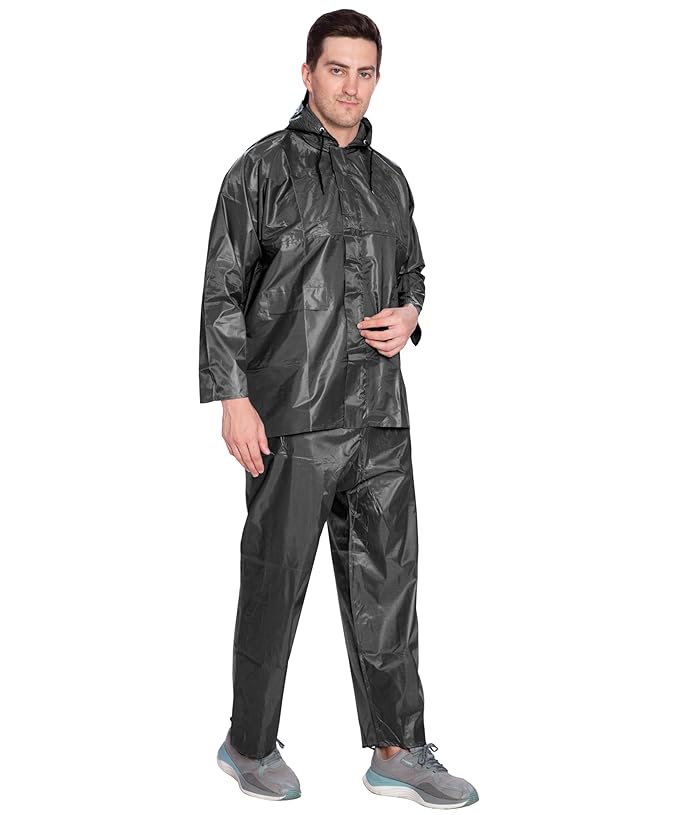 Btag Men's Lightweight and Waterproof Hood Raincoat